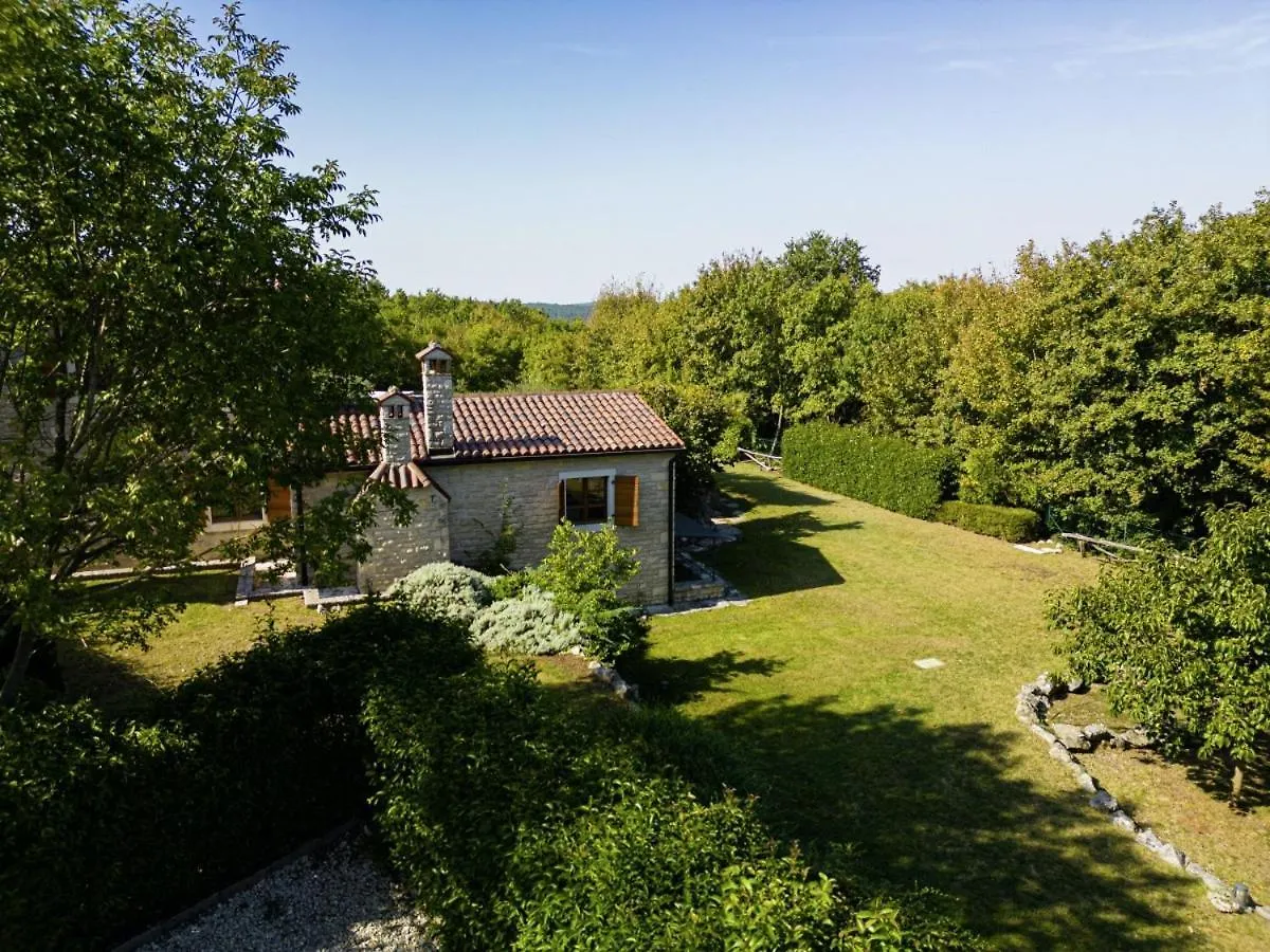 Villa Nonna Lucia In Kuberton - Haus Fuer 6 Personen Groznjan